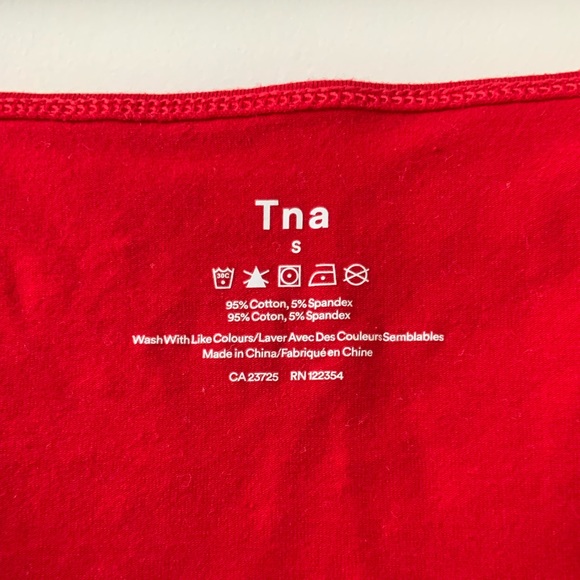 RED TNA TANK TOP - Picture 4 of 4